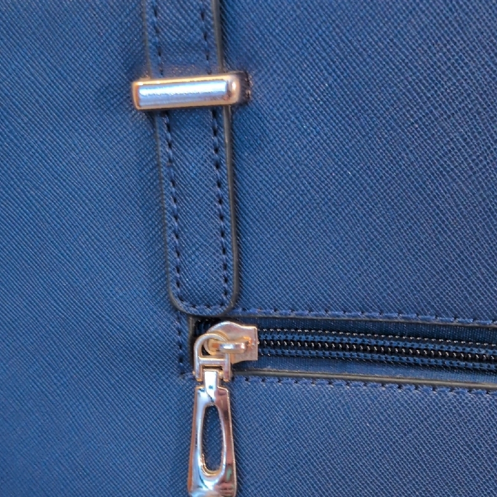 kate spade navy blue tote with gold plaque - Picture 8 of 16